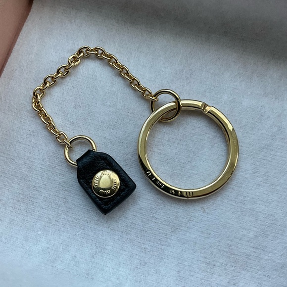 NEW Miu Miu Matelassé nappa leather card holder with Gift Box - Picture 5 of 11